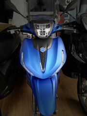 Piaggio Beverly 400 2026 Beverly 400 S-thumb-2