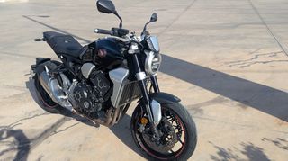 Honda CB 1000 R 2020 Plus-thumb-1