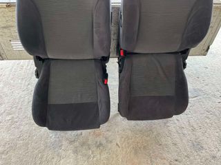 ΠΩΛΟΎΝΤΑΙ ΚΑΘΊΣΜΑΤΑ DAIHATSU TERIOS '06-10