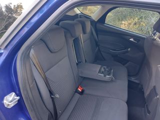Ford Focus 2016 1.5 TDCi Titanium PowerShift  MPS 6 / VIGNALE / KEYLESS-thumb-46