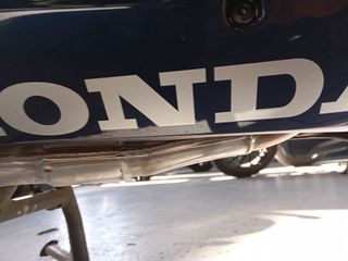 Honda CBR 600 F 2004 f4i-thumb-9