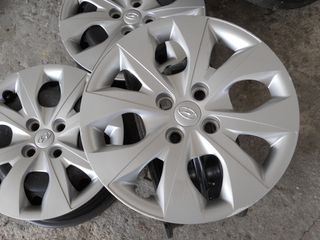 ΖΑΝΤΕΣ HYUNDAI TETΡΑΔΑ - I 20-ΓΝΗΣΙΕΣ 15'' 4Χ100- ΜΑΖΙ ΜΕ ΤΑΣΙΑ - ΣΕ ΑΡΙΣΤΗ ΚΑΤΑΣΤΑΣΗ!-thumb-1