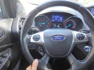 Ford Kuga 2015 2.0 TDCI TITANIUM 4X4 FOUL EXTRA!!-thumb-9