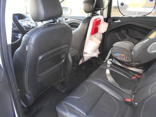 Ford Kuga 2015 2.0 TDCI TITANIUM 4X4 FOUL EXTRA!!-thumb-12