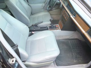 Mercedes-Benz 190 1992 190 E-thumb-13