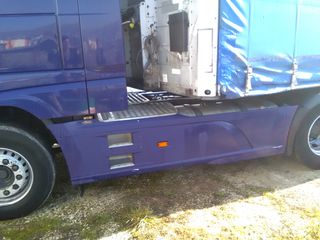 DAF 2016 106 51 0-thumb-1