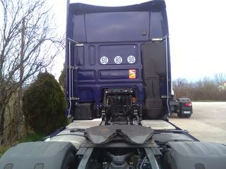 DAF 2016 106 51 0-thumb-6