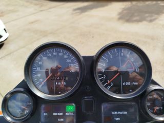 Suzuki GSX 750 1981 gsx750 e-thumb-14