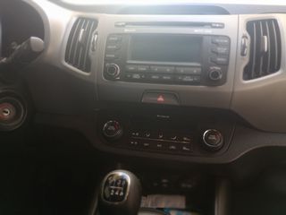 Kia Sportage 2015-thumb-11