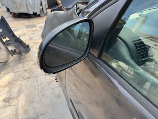 V W GOLF 5-thumb-1