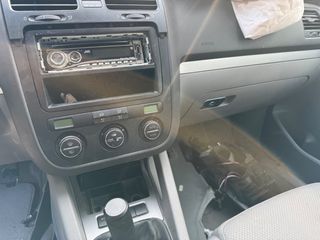 ΤΑ ΠΑΝΤΑ ΑΠΟ ΗΛΕΚΤΙΚΑ GOLF 5