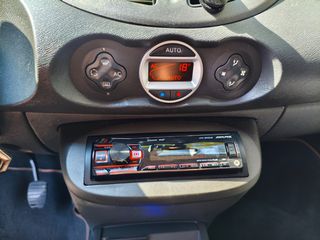 Renault Twingo 2009 Gt-thumb-5