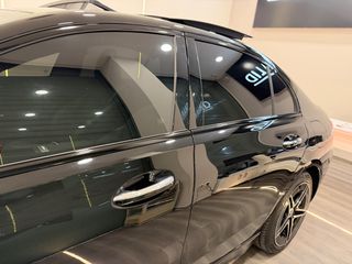 Mercedes-Benz C 300 2024 e AMG Line Panorama Full Options ΕΓΓΥΗΣΗ ΕΩΣ 2027-thumb-18