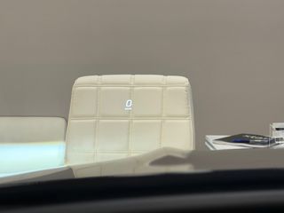 Mercedes-Benz C 300 2024 e AMG Line Panorama Full Options ΕΓΓΥΗΣΗ ΕΩΣ 2027-thumb-44