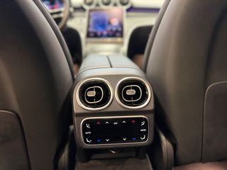 Mercedes-Benz C 300 2024 e AMG Line Panorama Full Options ΕΓΓΥΗΣΗ ΕΩΣ 2027-thumb-36