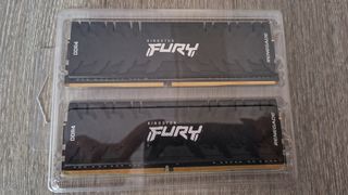 Kingston Fury Renegade 16GB DDR4 RAM (2x8GB), 3600mhz για Desktop (KF436C16RBK2/16)
