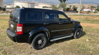 Dodge Nitro 2009 SXT-thumb-2