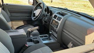 Dodge Nitro 2009 SXT-thumb-14