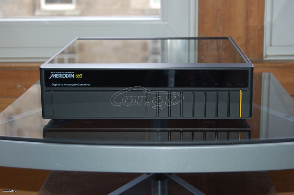 DAC  MERIDIAN  563  BALANCED
