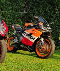 Honda CBR 1000RR 2005 CBR 1000 RR REPSOL