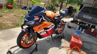 Honda CBR 1000RR 2005 CBR 1000 RR REPSOL-thumb-9