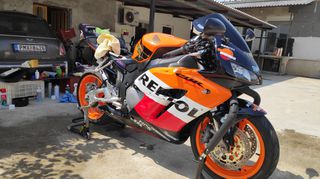 Honda CBR 1000RR 2005 CBR 1000 RR REPSOL-thumb-10