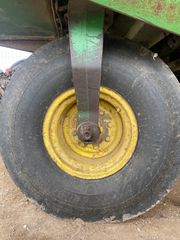 Ρόδα με διχάλο και καρέ