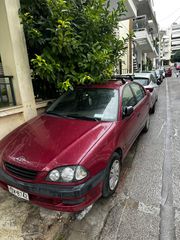 Toyota Avensis 1999