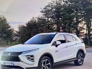 Mitsubishi Eclipse Cross 2022 INSTYLE PLUG-IN HYBRID