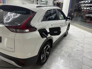 Mitsubishi Eclipse Cross 2022 INSTYLE PLUG-IN HYBRID-thumb-13