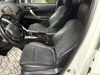 Mitsubishi Eclipse Cross 2022 INSTYLE PLUG-IN HYBRID-thumb-18