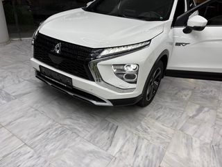 Mitsubishi Eclipse Cross 2022 INSTYLE PLUG-IN HYBRID-thumb-5