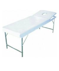 Κρεβάτι μασάζ σταθερό με τρύπα στο μέρος του κεφαλιου