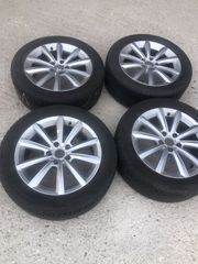 215/55/17 VW-thumb-1