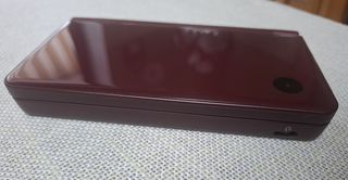 Nintendo DS XL-thumb-6