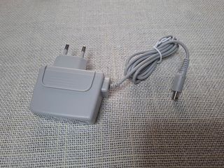 Nintendo DS XL-thumb-11