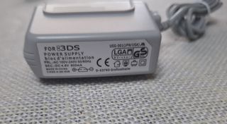 Nintendo DS XL-thumb-12