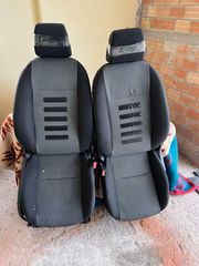 ΠΩΛΟΎΝΤΑΙ ΚΑΘΙΣΜΑΤΑ FORD FOCUS 2ΘΥΡΑ '10