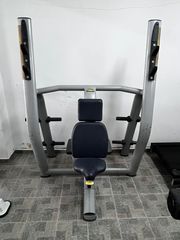 Επαγγελματικός πάγκος πιέσεως ώμων Technogym