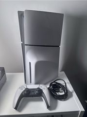 PS5 Slim disc 1TB-thumb-1