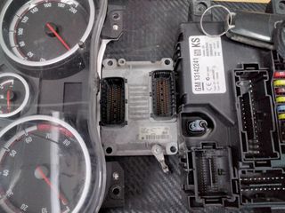 OPEL CORSA D SET BOSCH 0 261 208 940,55557933,AX,13142241