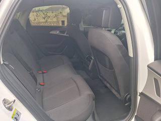 Audi A6 2015-thumb-12