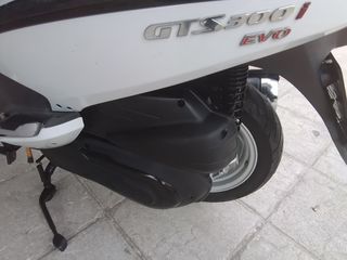 Sym GTS 300 2013-thumb-4