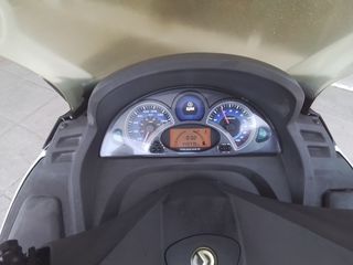 Sym GTS 300 2013-thumb-8