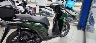 Honda SH 125i 2025 Vetro Edition Top Box-thumb-11