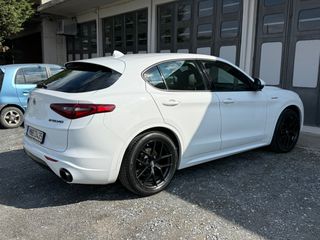 Alfa Romeo Stelvio 2021 Veloce-thumb-6