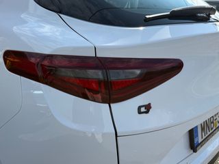 Alfa Romeo Stelvio 2021 Veloce-thumb-45