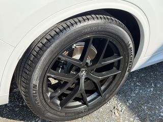 Alfa Romeo Stelvio 2021 Veloce-thumb-48