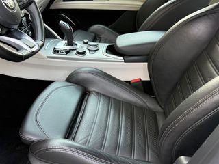 Alfa Romeo Stelvio 2021 Veloce-thumb-16
