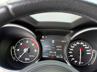 Alfa Romeo Stelvio 2021 Veloce-thumb-21